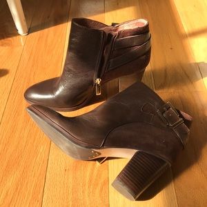 Lousie et Cie brown leather booties